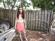 你能不能抓住我的奶子——已经过去这么久了……琪琪维迪斯恳求继子