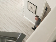 娇小的继妹玛雅珠宝喜欢她继弟的鸡巴