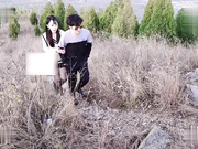 女销售陪客户旅游野外情趣勾引