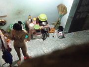 精品推薦 猥瑣房東偷拍性感漂亮的妹子下班後被男友拉到床上各種姿勢狠狠抽插 連幹3次美女強忍著淫叫 1080P高清原版