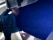 某高級餐廳公共衛生間連續拍攝到的漂亮氣質美女如廁 顏值身材杠杠的 有個妹子用了好多紙不停擦逼 1080P高清