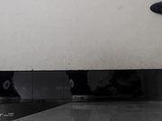 【全網首發】【國內廁拍】最新流出大神潛入某高校溝廁偷拍美眉們尿尿 滴水的聲音真好聽～