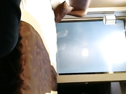 嫖妓大神與老鐵星級酒店開房私會漂亮姐妹花玩群P遊戲 輪流舔雞巴雙插幹得浪叫連連 場面淫蕩刺激