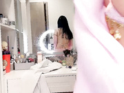 颜值不错的小少妇穿着新买的情趣装跟小哥激情啪啪，全程露脸让小哥深喉草嘴，奶子翘挺草了骚逼干菊花好刺激