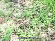 户外兄妹乱伦❤️带妹妹去山上挖野菜结果妹妹上次玩野战上瘾看着没人妹妹迫不及待想让哥哥操她无水印版