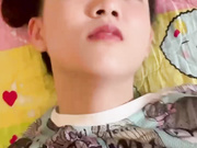 农村土炕操轻熟女人妻 真tm会叫床 叫声诱人 无套狂艹内射 特写怼脸内射流精