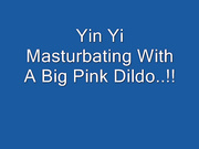 國產美女假雞雞快速抽插無毛美鮑魚自慰 真是饑渴啊(1)