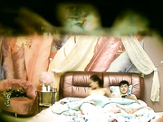 对白清晰主题酒店TP迷彩裤小伙和女友激情还带了不少好吃的