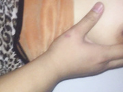 骚女薇薇害羞不让拍