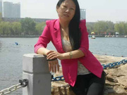 骚妇玲玲第二季，奶大逼深