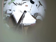小旅馆情趣房偷拍耍得很疯狂的中年男女两人的口活都非常好