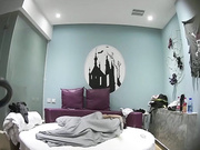 精品酒店偷拍貌似不是特别想操的大学美女被男友想尽办法软磨硬泡终于给干了,搞累了吃点东西补补!