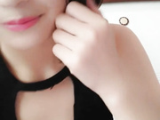 吊钟大白奶子网红脸美女主播一口一个哥哥叫着特会放骚勾人小粉嫩穴特爱出水得了不少狼粉的礼物对白清晰