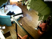 情趣炮房肤白光滑清纯美女大学生略微有些矜持害羞被男友挑逗渐渐进入状态床上操到情趣炮椅上体验一番