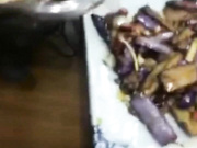 和性感黑丝女同事吃饭饮料下迷药 迷迷糊糊到回家给操了 无套爆操全是白浆 高清720P完整版