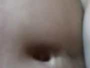 高颜值极品长发美女做爱时主动要求拍摄,插进去后说：鸡巴太大了,痛,射我脸上,第一次见那么骚的美女！