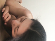 最近泡的财经系美女学妹长着一副媚眼喜欢骑坐大鸡巴呻吟给力