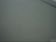 盗拍网站流出医院女厕尾随露脸偷拍穿拖鞋妹子在想什么一脸愁容