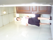 最新全景云上会第15部：白丝黑高绝色女秘书曼妙身材和细长逼缝直接对着撸了爆 完整版