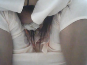 大学女生宿舍厕拍系列7 刚睡醒一脸懵逼的妹子头发像个鸡窝_(new)