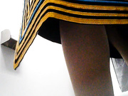 【稀缺外站资源】来自泰国洗手间偷拍系列2 让你看看泰国妹子有多漂亮