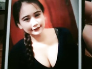 广东修车老司机光头哥《探秘金三角》手机选妹200块包夜大波妹自己干完溜了让兄弟上