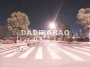 超萌萝莉『一只喔』露出抖M  全裸夜行 小狗爬行喝尿 肛珠调教啪啪