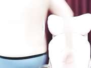 三十岁的饥渴少妇，露脸情趣装很丰满圆润，大奶子大屁股毛都刮没了，跟老公激情做爱跳弹自慰，浪叫不止