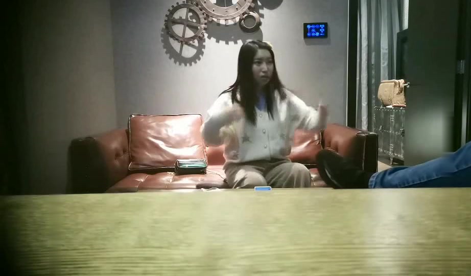 全国探花酒店约嫖高质量外围 全裸调情 口交玩的正爽老婆来电话查岗了