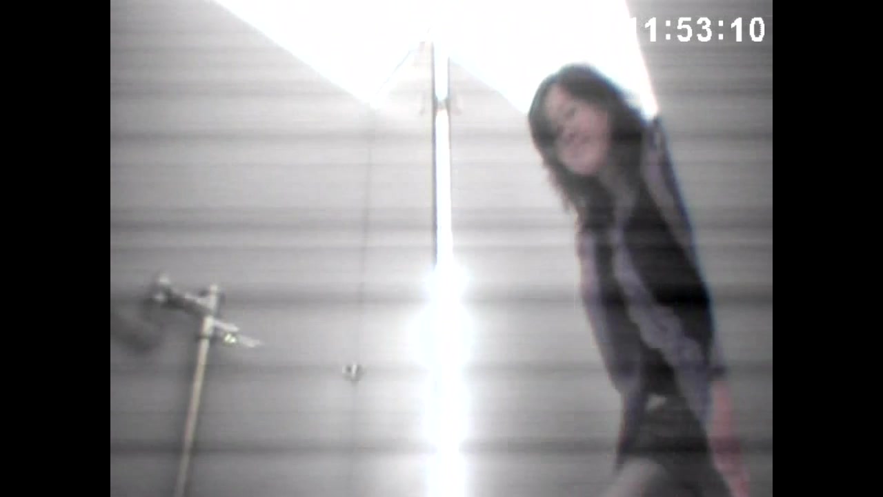 超男双镜头139人靓B也好看,还注意环保哦,尿完不擦.一线天