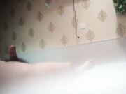 小青蛙探花先做服务舔菊乳推，近距离拍摄口交抽插猛操呻吟诱人_ev