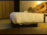 出差酒店约啪173东北妞咪咪特意穿上肉丝搞浪叫声很刺激开口闭口叫老公