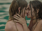 Vixen呈献：面对我的全裸色诱，继兄再也无法控制自己的大肉棒