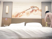 【AI高清2K修复】七天极品探花高颜值性感妹子啪啪，掰穴特写口交抬腿侧入抽插猛操