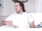 牙套大学生女孩上门请教问题被学长给操了