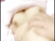 【全網推薦】姐夫在汽水裏加了安眠藥給清純氣質小姨子喝 迷倒後無套外射她屁股上～精彩值得收藏