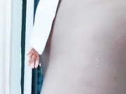 对白精彩新婚少妇勾搭维修工摸穿着丝袜做爱