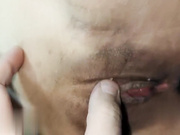 不擅长拒绝的黑发F罩杯大学生带回居室中出