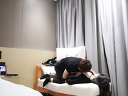 寂寞连续叫两个兼职小姐姐特写鲍鱼粉嫩多汁