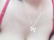 大奶淫娃给狼友喝好骚享受炮击的快速抽插