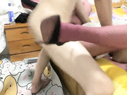 少妇独这蜜桃臀高耸折叠式看自己骚穴被干