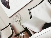 帅气男一次约了2位楼凤少妇玩一龙二凤