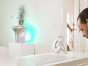 古怪的水疗中心-凡妮莎·斯凯迫切需要一份新工作，所以她去面试一名按摩师