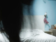 光头哥大战小萝莉年轻学生妹被老江湖又玩又插