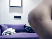 约骚气嗲嗲眼镜性感妹子黑丝高跟撕裆摸逼侧入