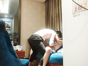 网恋新人剩女正当饥渴时床上淫荡高潮爽歪歪