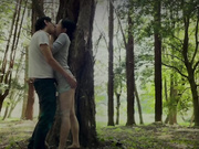 躲在树后在国家公园做他妈的太难了