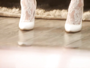 动漫爱情维奥莉特·迈尔斯首次肛交亮相