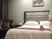 冒险雷探长大长腿小姐姐主动骑乘爆插屁股撞击