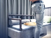 全国探花黄衣牛仔短裤妹子调情舔奶口交骑乘